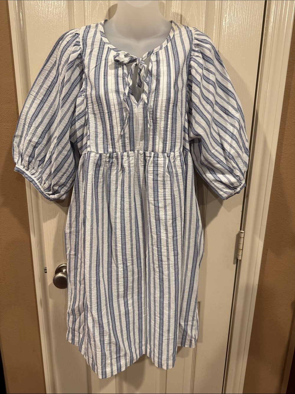Universal Thread Blue and White Striped Popover Dress. Sz Small